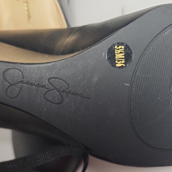 Jessica Simpson Black Heels Comfortable, Size 5.5 - Picture 6 of 10